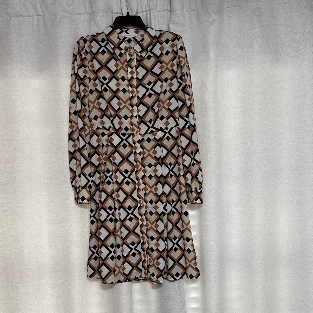 Ces Femme Long Sleeve Geometric Dress - Black, White, Tan